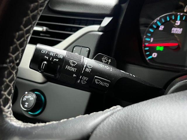 2018 GMC Yukon SLE photo