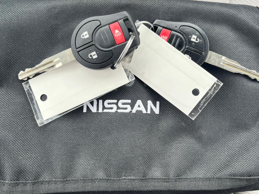 2014 Nissan Rogue Select S photo
