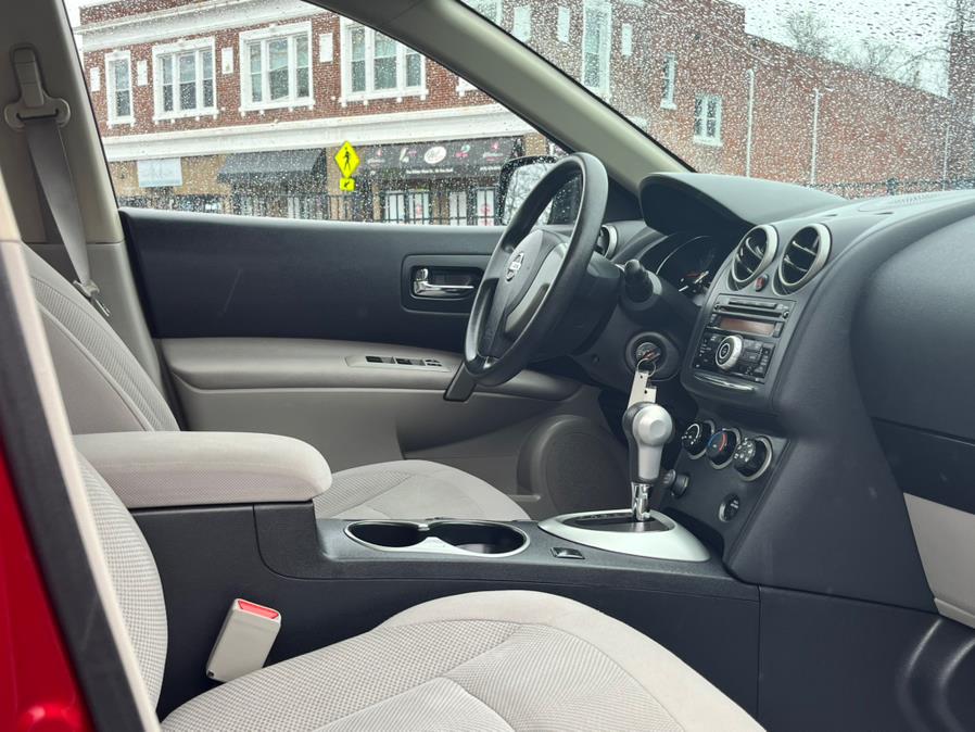 2014 Nissan Rogue Select S photo