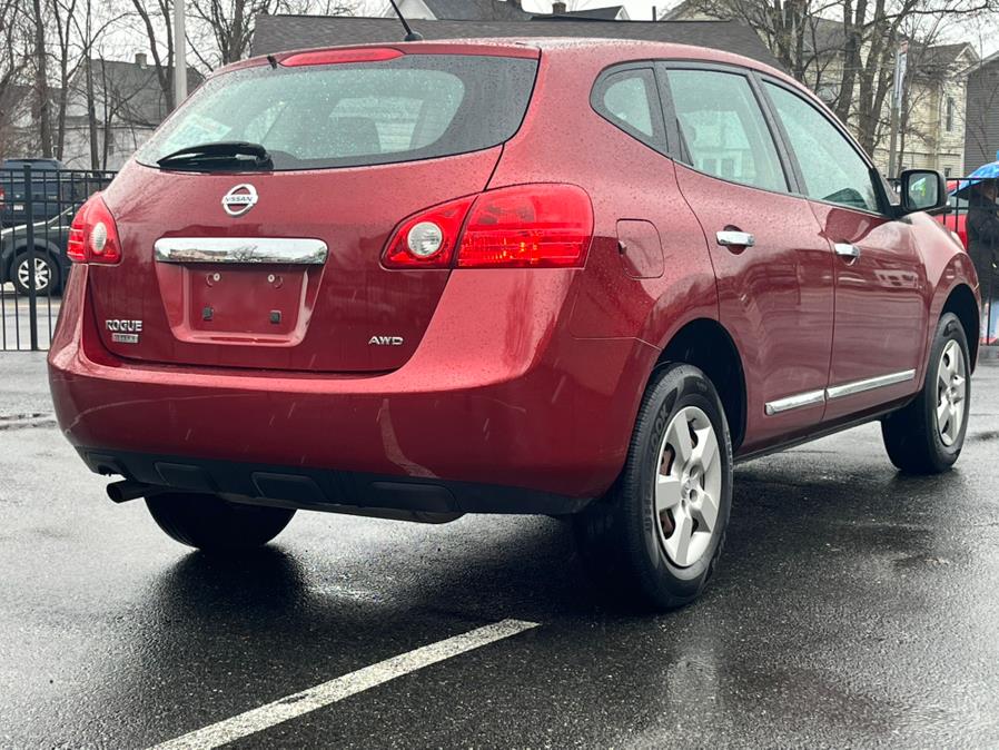2014 Nissan Rogue Select S photo
