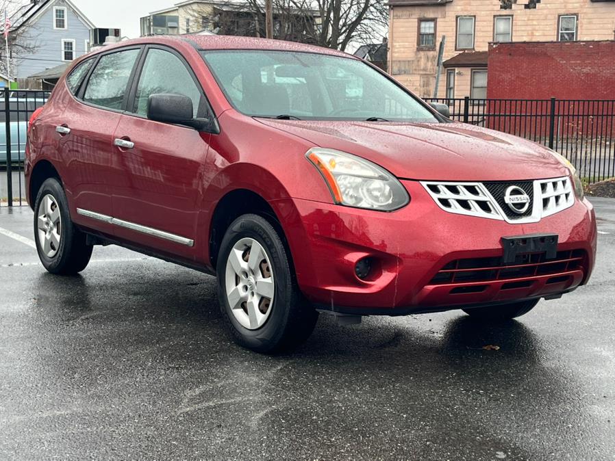 2014 Nissan Rogue Select S photo