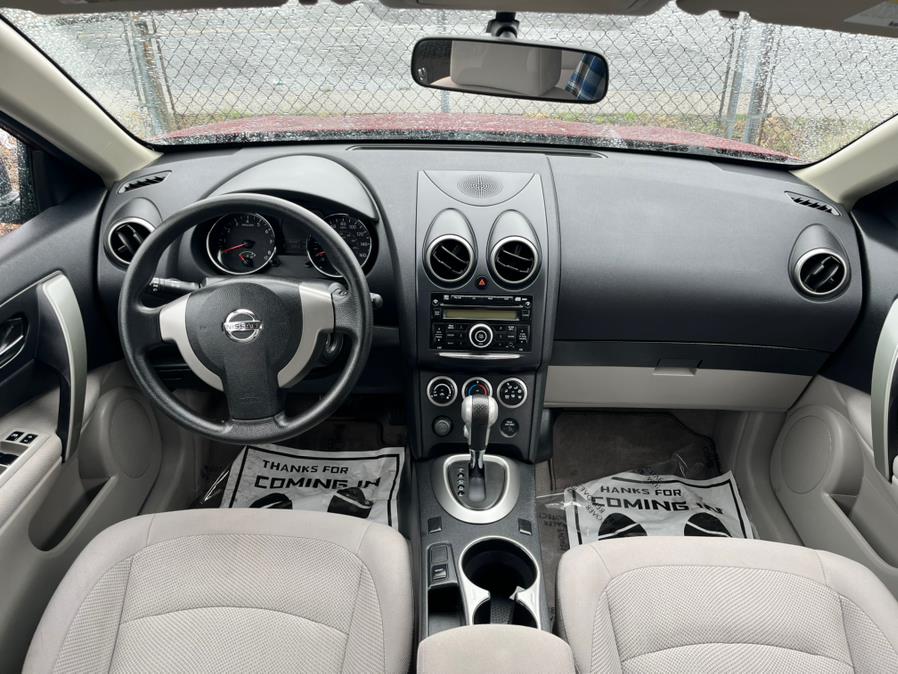 2014 Nissan Rogue Select S photo