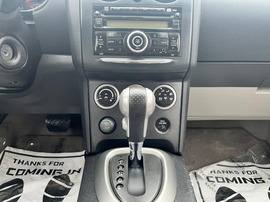 2014 Nissan Rogue Select S photo