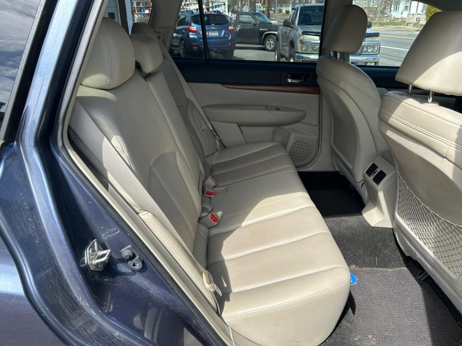 2009 Subaru Outback 2.5i Limited photo