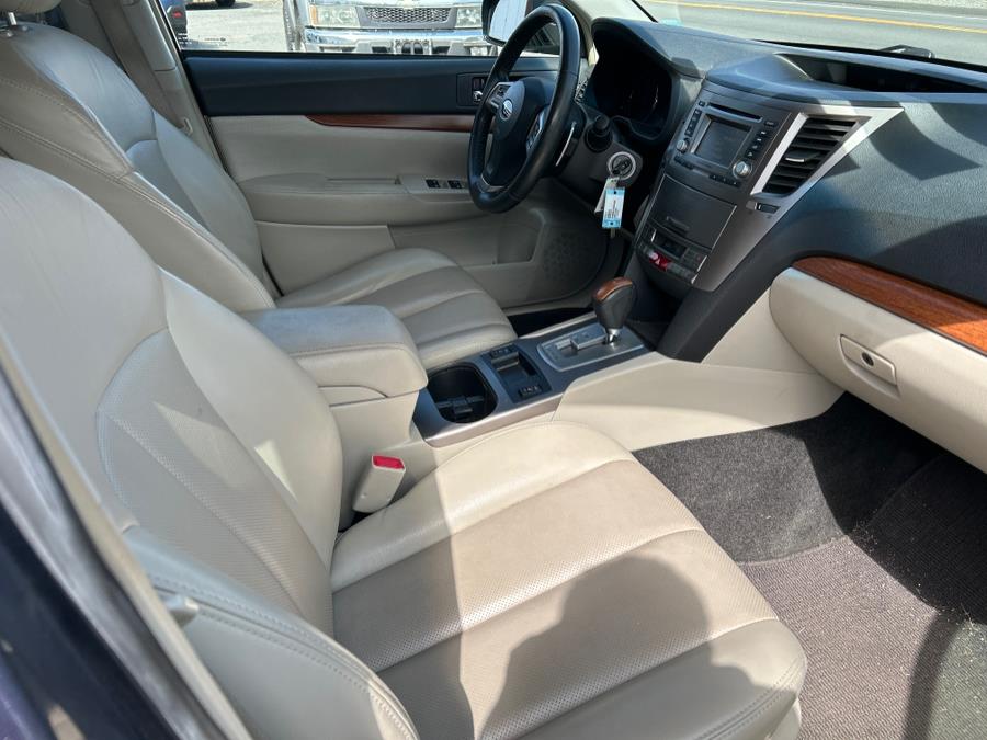 2009 Subaru Outback 2.5i Limited photo