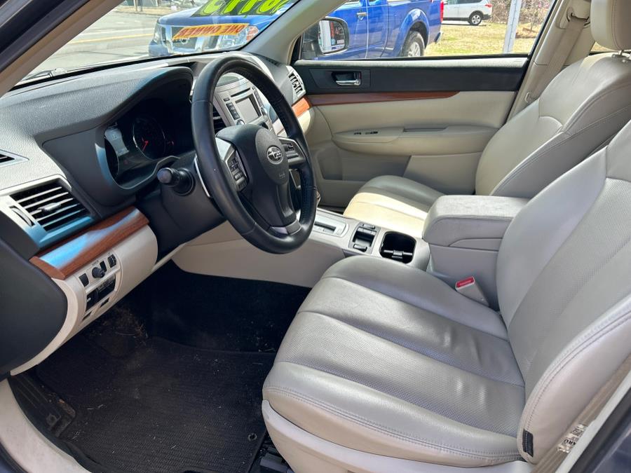 2009 Subaru Outback 2.5i Limited photo