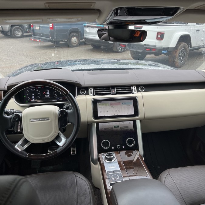 2021 Land Rover Range Rover Westminster SWB photo