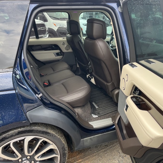 2021 Land Rover Range Rover Westminster SWB photo
