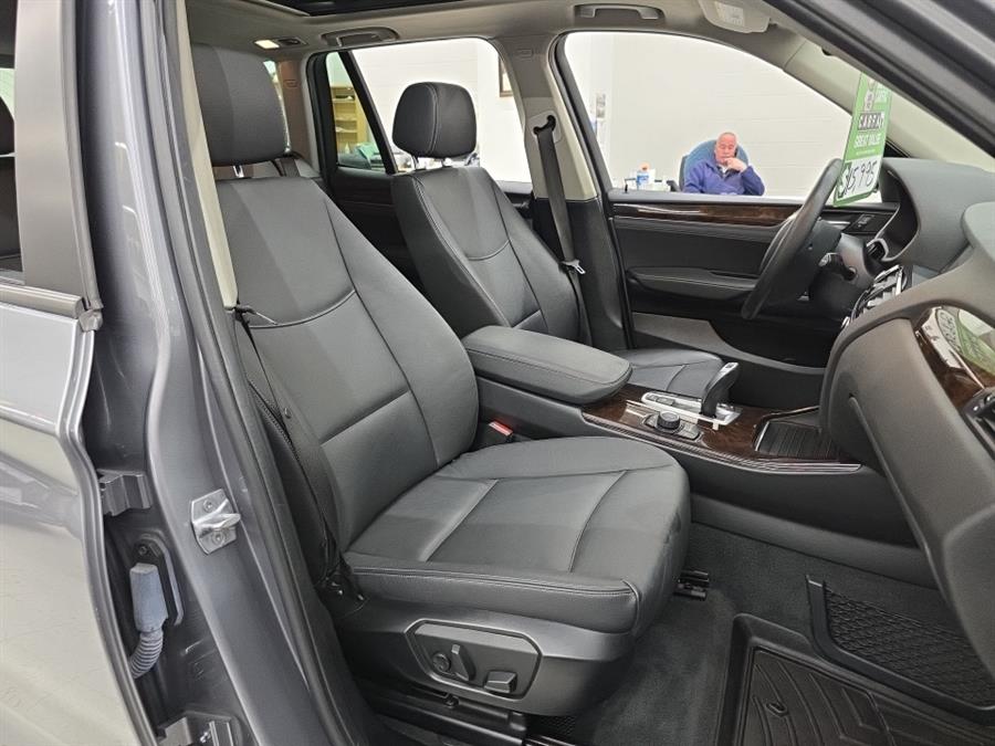 2017 BMW X3 xDrive28i Sports Activity Vehi photo