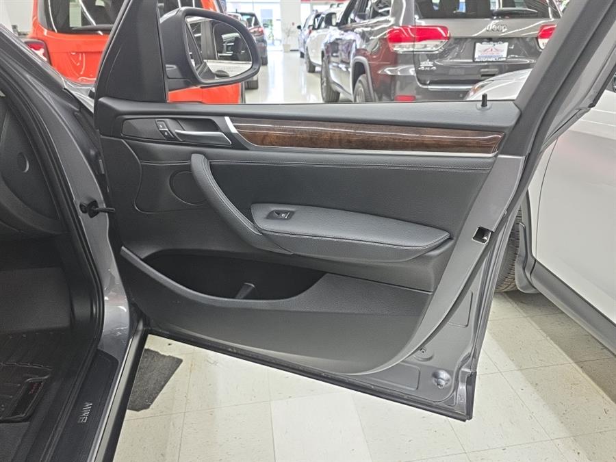 2017 BMW X3 xDrive28i Sports Activity Vehi photo