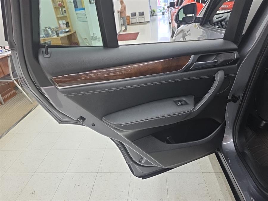 2017 BMW X3 xDrive28i Sports Activity Vehi photo