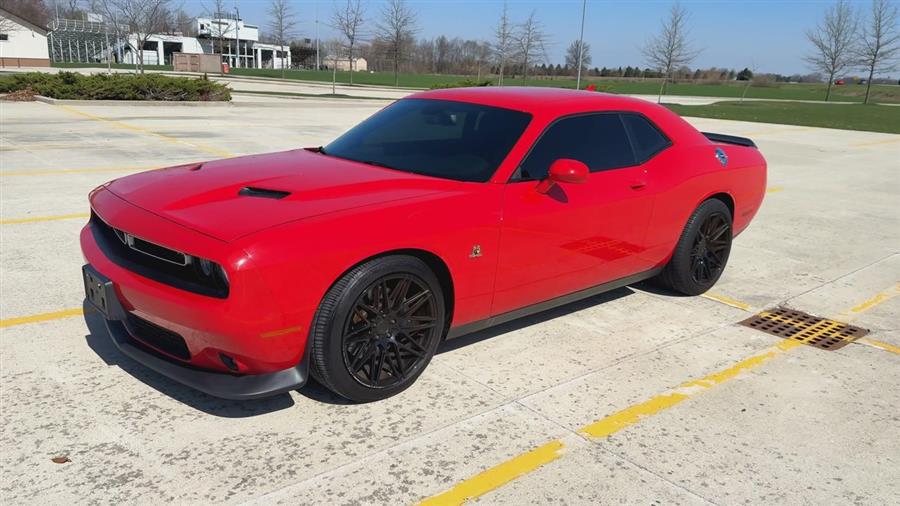 2016 Dodge Challenger R/T Scat Pack photo