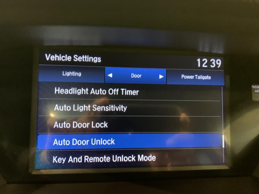 2020 Acura MDX SH-AWD 7-Passenger photo