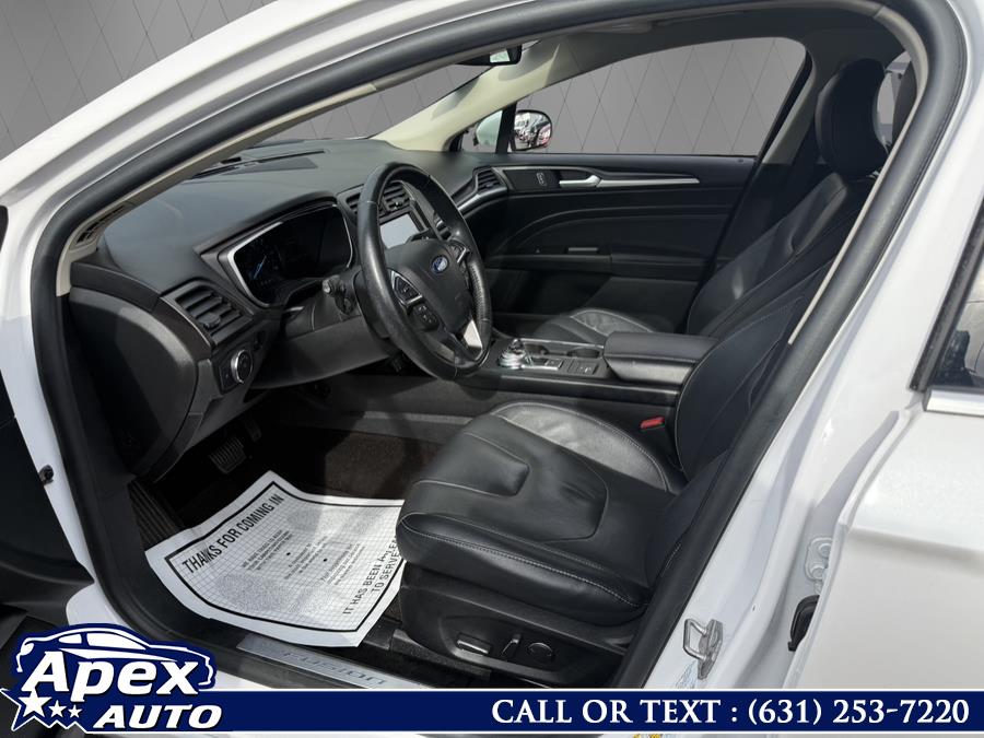 2019 Ford Fusion Energi Titanium FWD photo