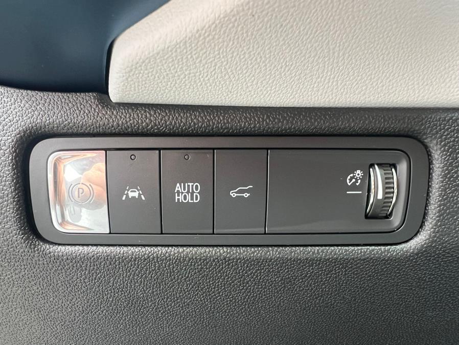 2024 Chevrolet Equinox EV 2LT FWD photo