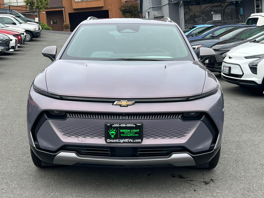 2024 Chevrolet Equinox EV 2LT FWD photo