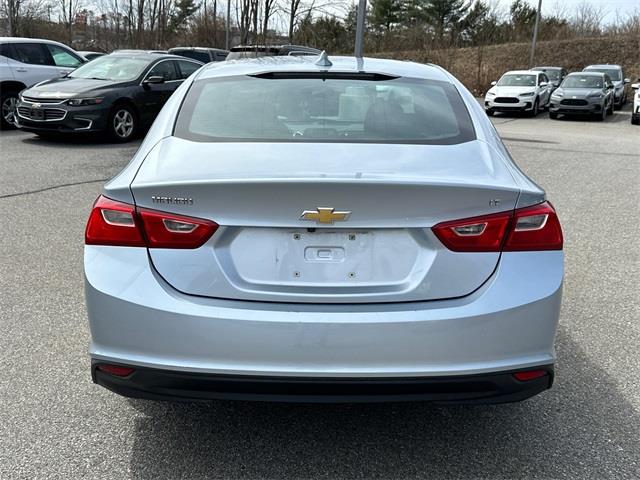 2018 Chevrolet Malibu LT photo