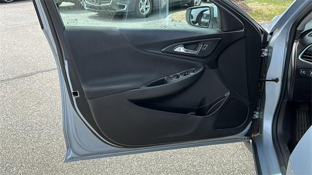 2018 Chevrolet Malibu LT photo