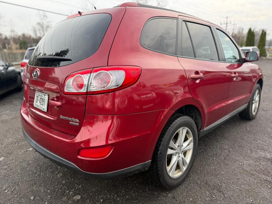 2010 Hyundai Santa Fe SE photo