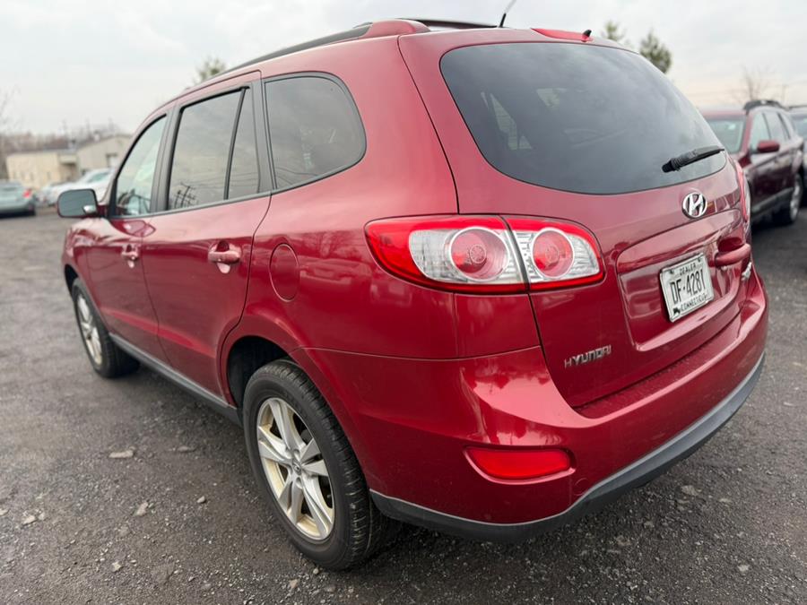 2010 Hyundai Santa Fe SE photo