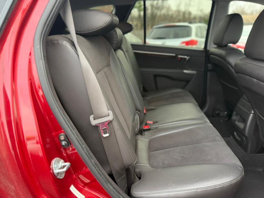 2010 Hyundai Santa Fe SE photo