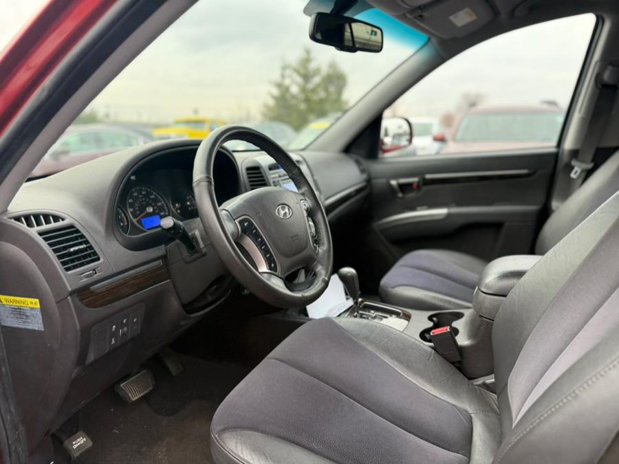 2010 Hyundai Santa Fe SE photo