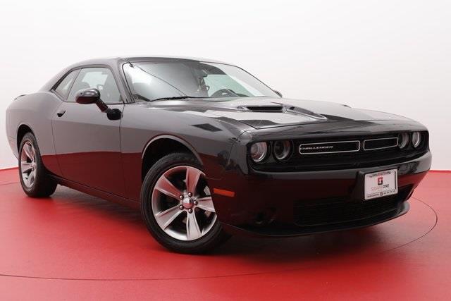 2023 Dodge Challenger SXT photo