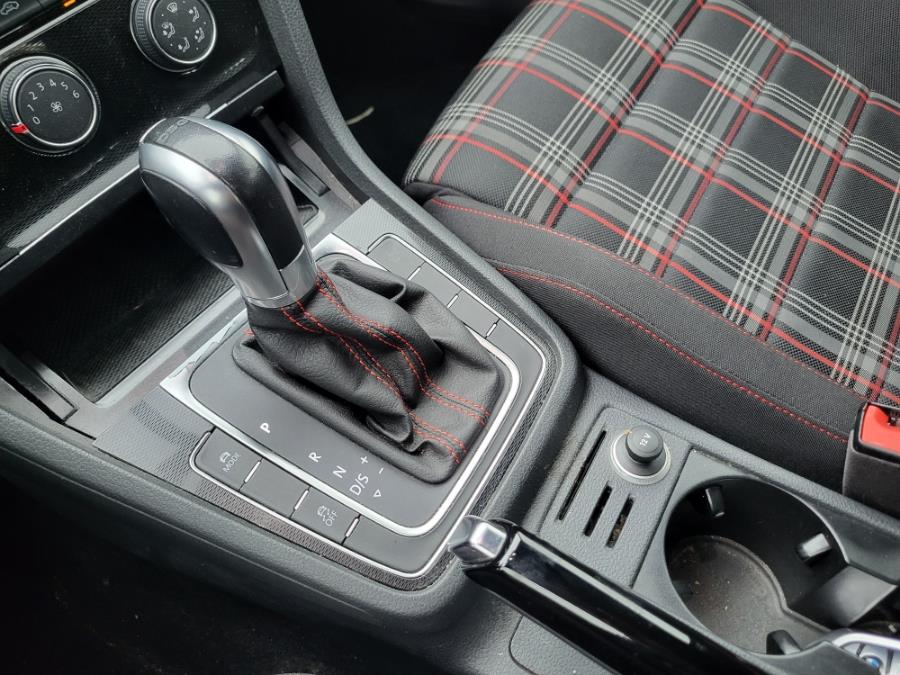 2016 Volkswagen Golf Gti 4dr HB DSG SE photo