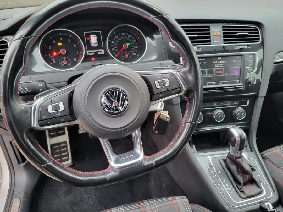 2016 Volkswagen Golf Gti 4dr HB DSG SE photo