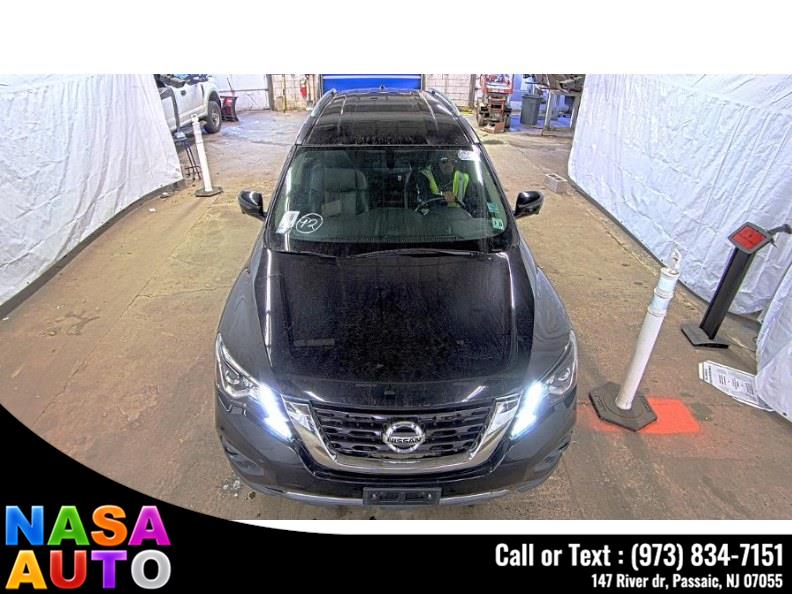 2018 Nissan Pathfinder 4x4 SL photo