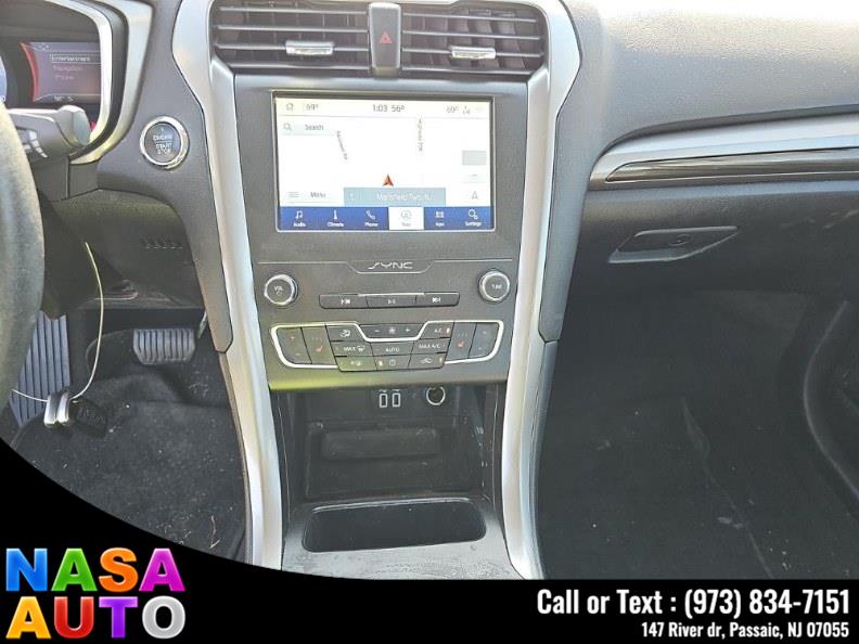 2020 Ford Fusion SEL FWD photo
