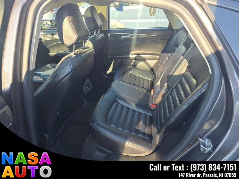 2020 Ford Fusion SEL FWD photo