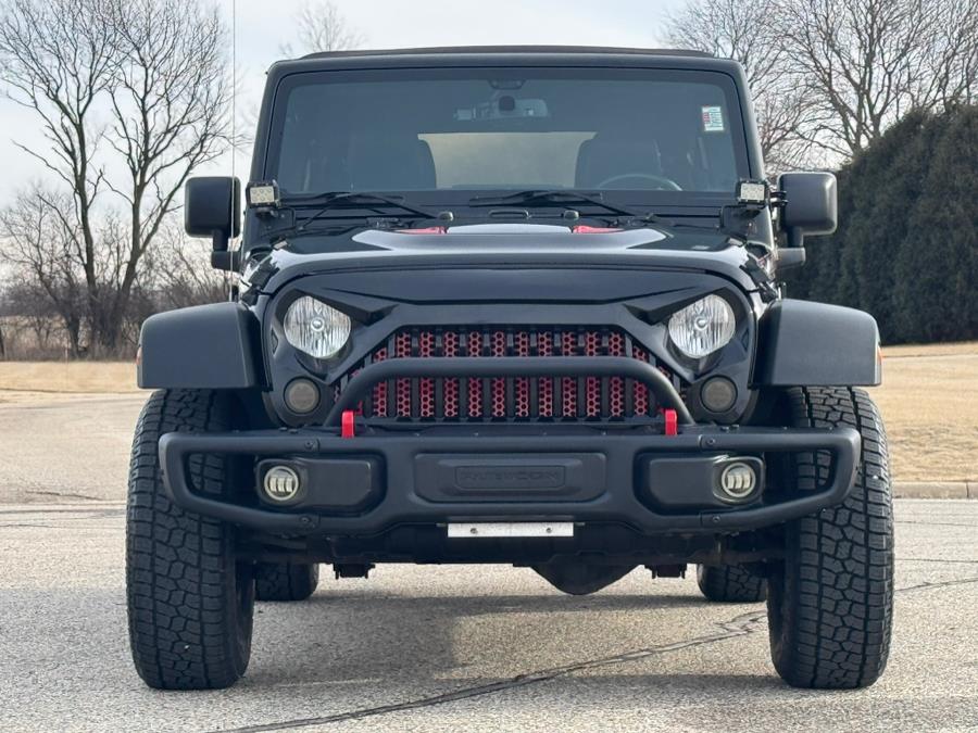 2015 Jeep Wrangler Unlimited Rubicon photo