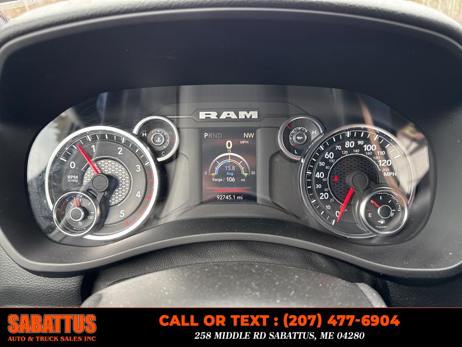 2024 RAM 3500 Big Horn 4x4 Crew Cab 8'' Box photo