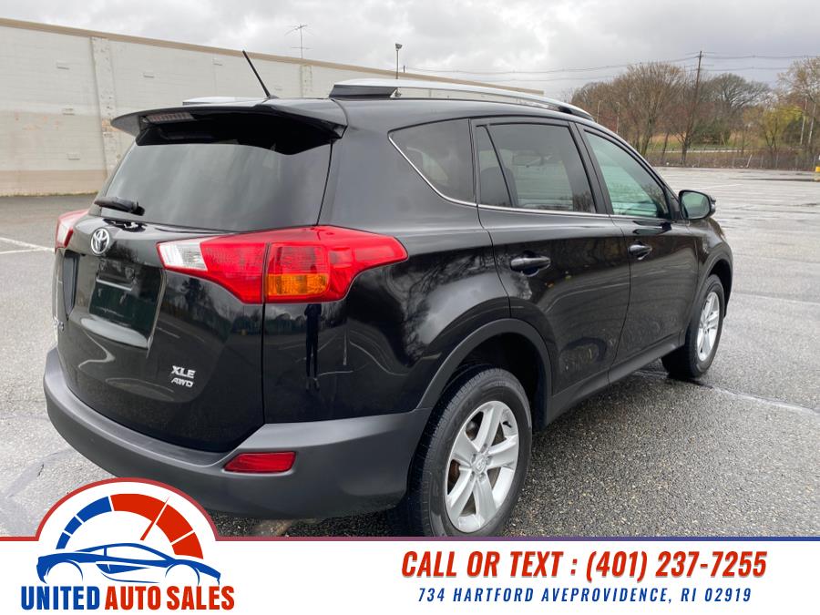 2013 Toyota RAV4 XLE photo