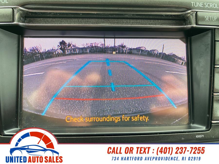 2013 Toyota RAV4 XLE photo