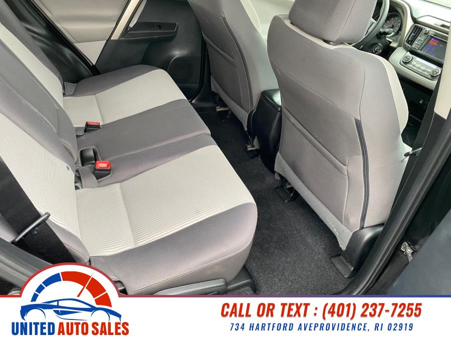 2013 Toyota RAV4 XLE photo
