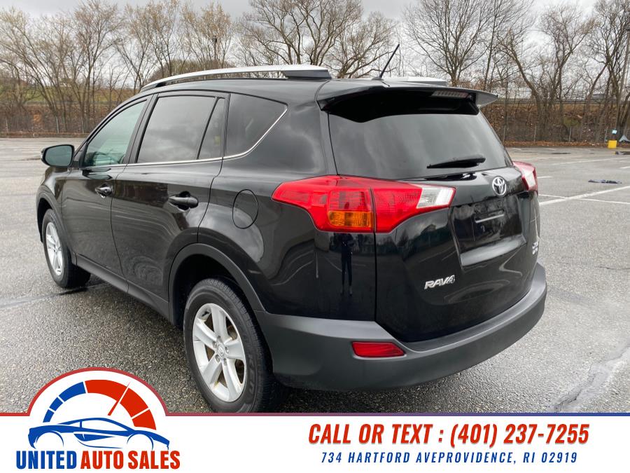 2013 Toyota RAV4 XLE photo