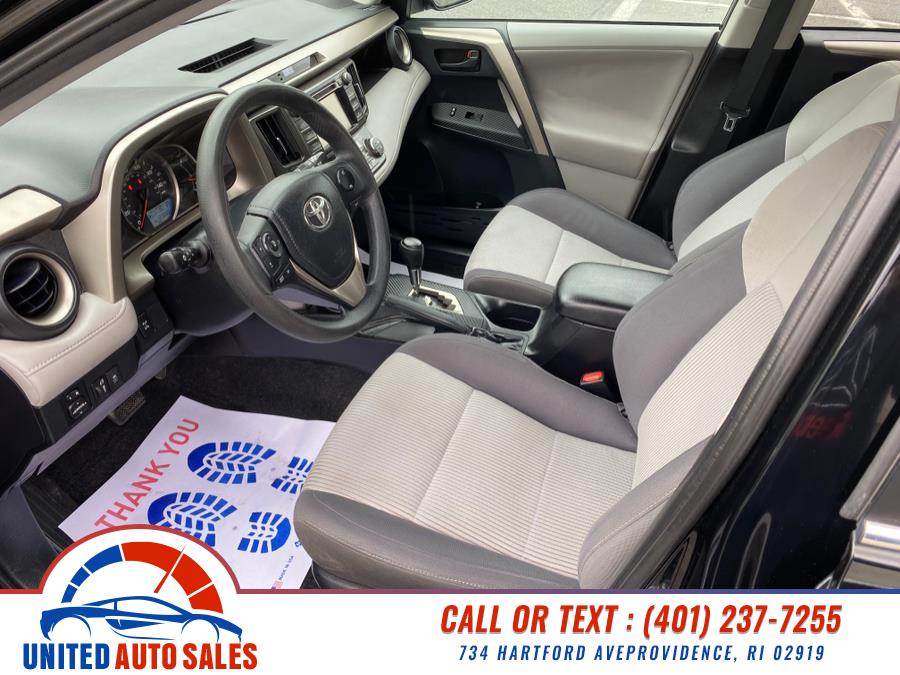 2013 Toyota RAV4 XLE photo