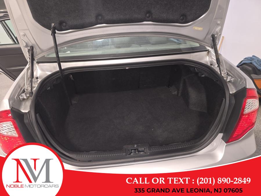 2012 Ford Fusion SE photo