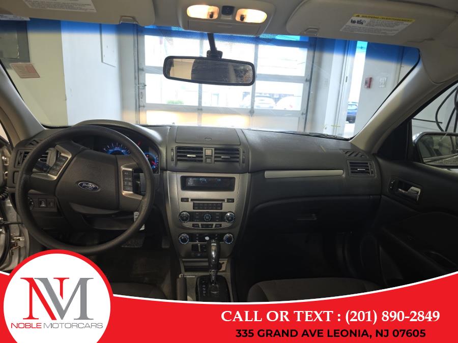 2012 Ford Fusion SE photo