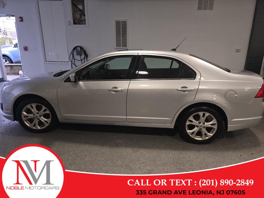 2012 Ford Fusion SE photo