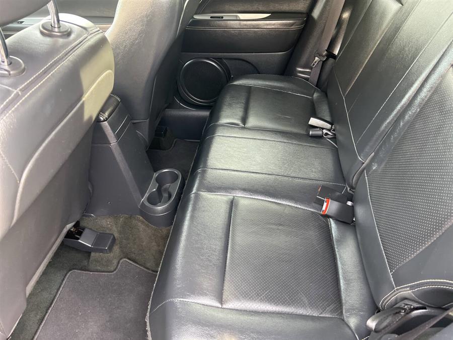 2016 Jeep Compass Latitude 4x4 4dr SUV photo