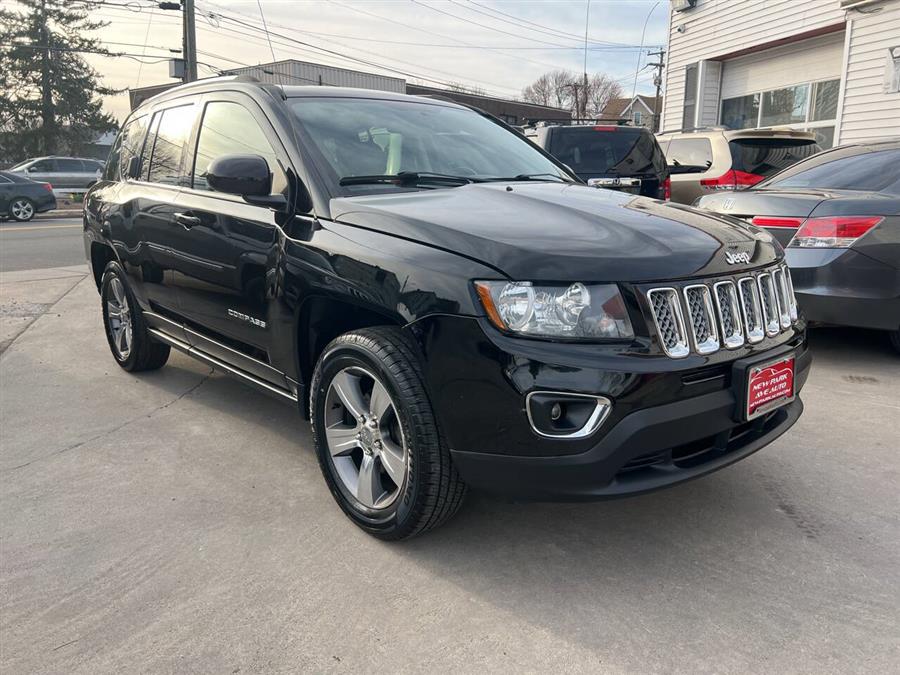 2016 Jeep Compass Latitude 4x4 4dr SUV photo