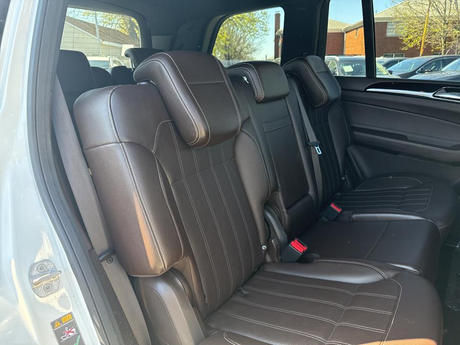 2017 Mercedes-Benz GLS GLS 450 4MATIC SUV photo