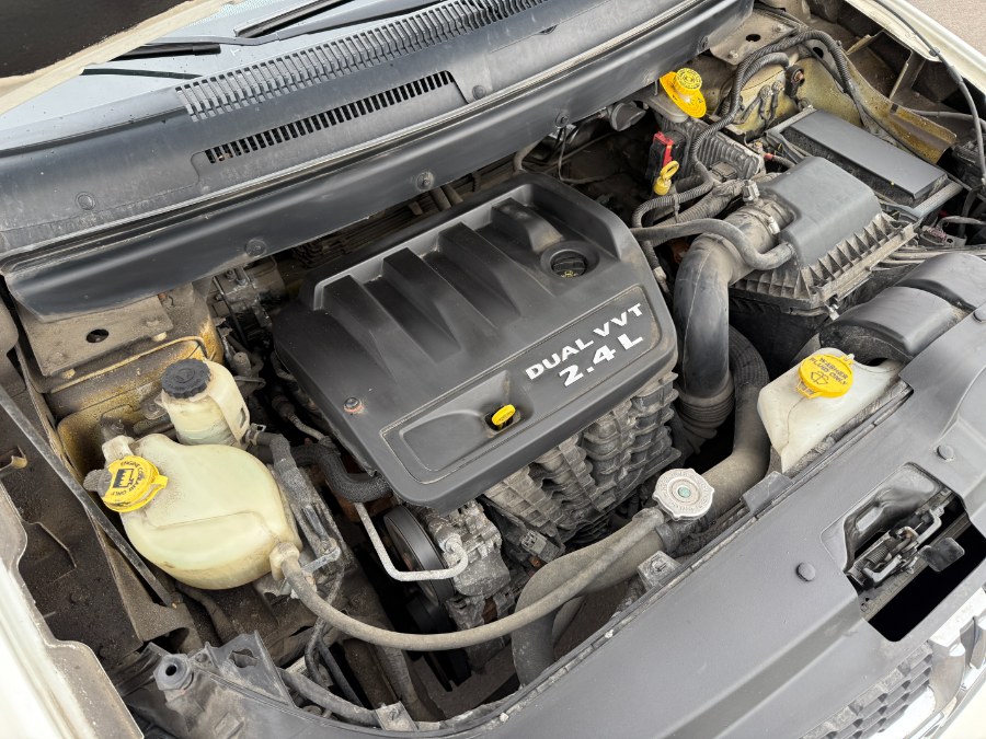 2013 Dodge Journey SE photo