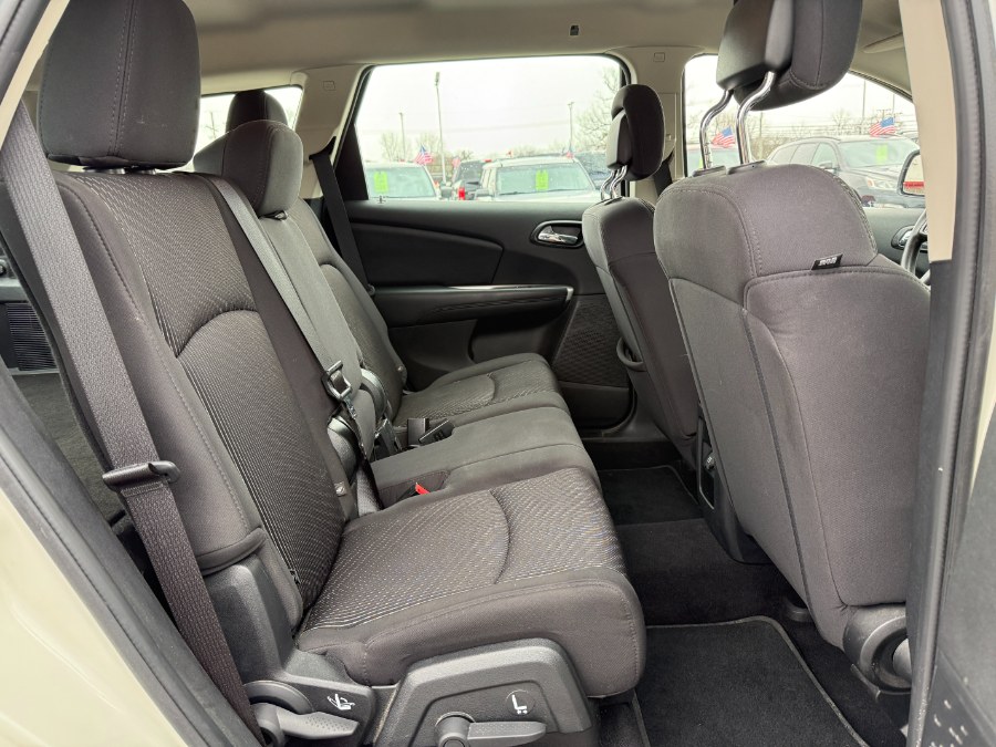 2013 Dodge Journey SE photo