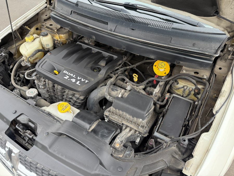 2013 Dodge Journey SE photo