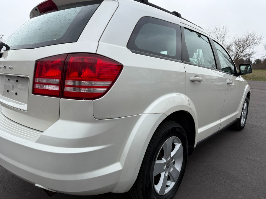 2013 Dodge Journey SE photo