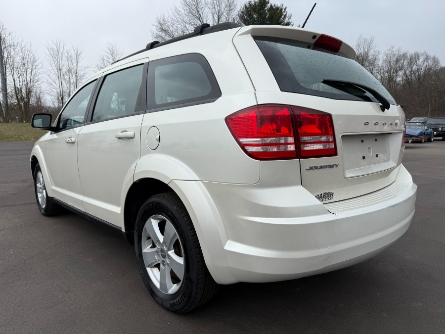 2013 Dodge Journey SE photo